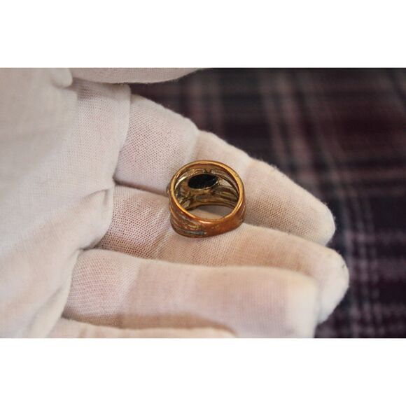 Abalone Rhinestone Abstract Ring - Picture 8 of 8